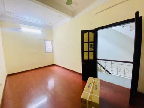 CHO THUÊ NHÀ 5 TẦNG – TRÚC KHÊ, NGUYÊN HỒNG, ĐỐNG ĐA