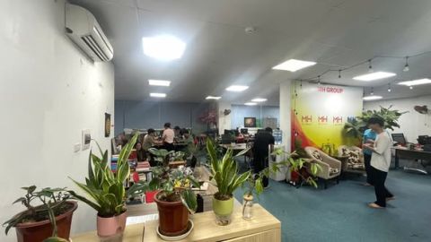 Cho thuê văn phòng đường trần thái tông tòa mới giá ưu đãi.