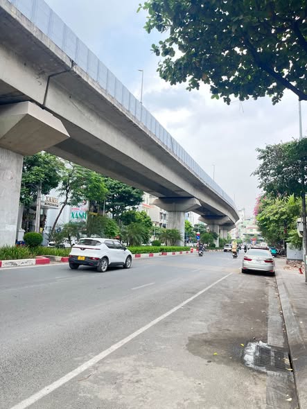 Phố An Trạch DT: 83m Giá: 15.7 Tỷ Đống Đa Hà Nội