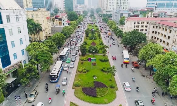 NHÀ HIẾM CHỦ MÓTPHỐ ( NGUYỄN CHÍ THANH - HÀ NỘI )Dt: 50m2 - Mt: 5.5m Giá Chào: 16.5tỷ ( Có TL ) K...