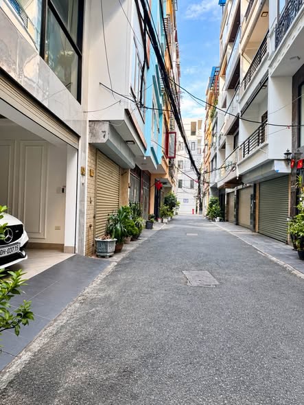 NGỌC THUỴ, BỒ ĐỀ - DÂN XÂY 5 TẦNG LÔ GÓC - OTO TRÁNH -2 THOÁNG VĨNH VIỄN