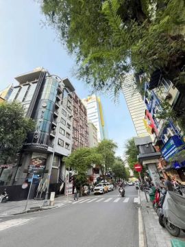 𝐌Ặ𝐓 𝐓𝐈Ề𝐍 𝐕𝐈𝐏 𝐐𝐔Ậ𝐍 𝟏 – 𝐃Ò𝐍𝐆 𝐓𝐈Ề𝐍 𝐂𝐀𝐎
