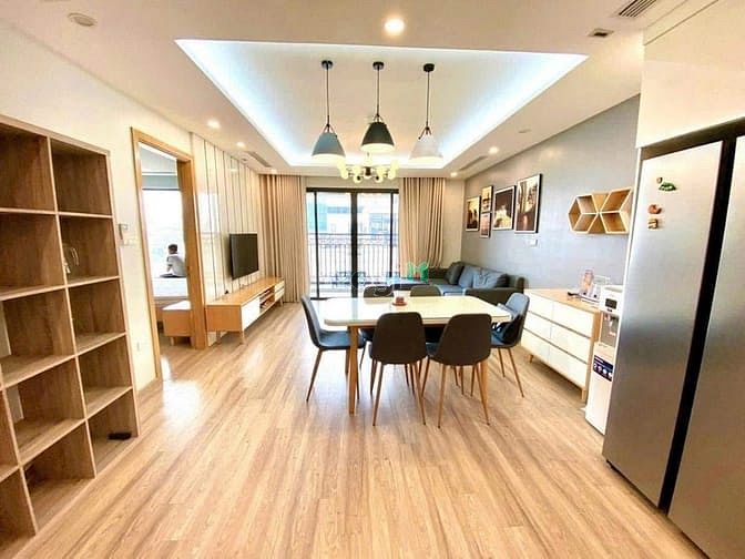 Bán căn hộ 3pn Phố Thành Thái , CV Cầu Giấy