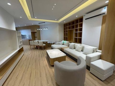 Bán căn hộ 17T1 Hoàng Đạo Thuý 3pn full nt ở ngay