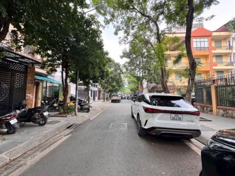 Chính chủ nhờ bánn!