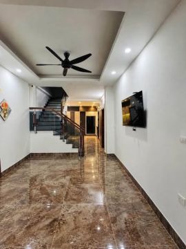 Đội Cấn – MẶT NGÕ THÔNG - KINH DOANH – 40M RA PHỐ – Ô TÔ QUA NHÀ – NHÀ DÂN XÂY