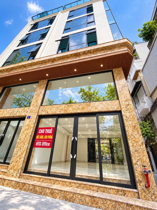 **MẶT BẰNG KINH DOANH LÔ GÓC PHỐ THÁI HÀ – 70M² – GIÁ 13 TRIỆU/THÁNG!**