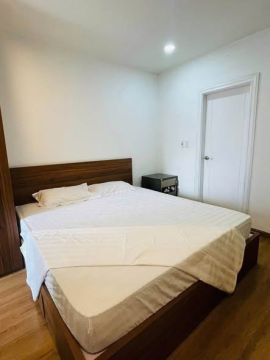 Cho thuê 219 Trung Kính - Yên Hoà - HN.dt: 70m2 thiết kế 2pn và 2vs. giá thuê 15 triệu/ tháng.