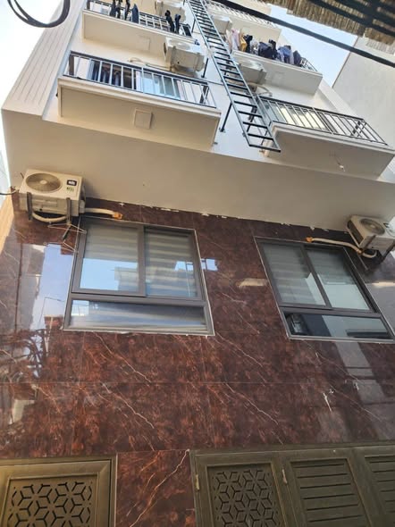 Chính chủ cần bán nhà dòng tiền phố Trần Đại Nghĩa - Gần Đại học Bách Khoa. Nhà đang hoạt động do...