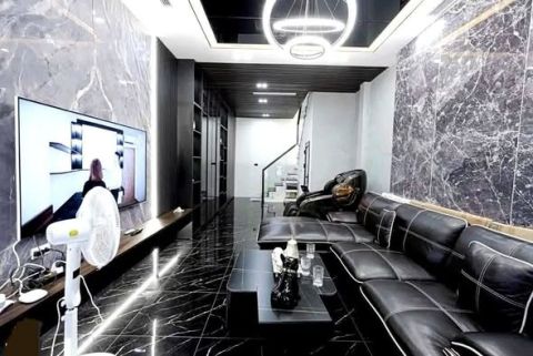 CHỈ 9 TỶ NHỈNH SỞ HỮU CĂN NHÀ TRONG MƠ PHỐ TÂN MAI 42m*6T - VIEW HỒ - Ô TÔ ĐỖ CỬA - NỘI THẤT VIP ...