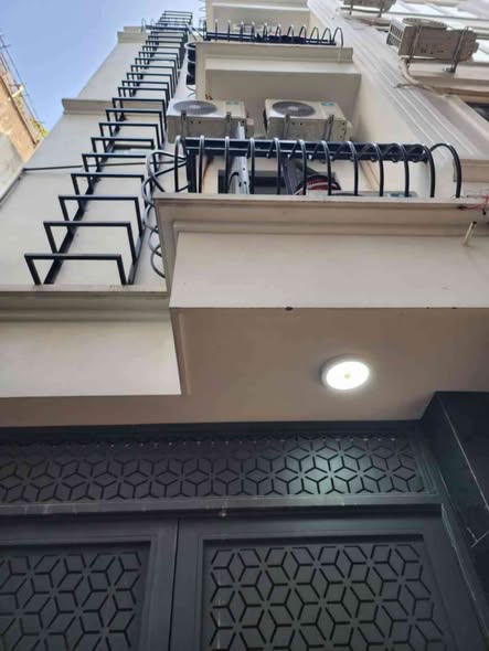 BÁN NHÀ DÒNG TIỀN HAI BÀ TRƯNG – 9 PHÒNG KHÉP KÍN – THU HƠN 30 TRIỆU/THÁNG