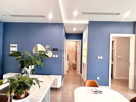 Bán căn hộ chung cư Đường Trần Duy Hưng , 2pn sẵn sổ ,ở luôn