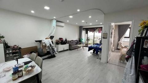 Căn hộ 35 lê văn thiêm 74m2 2pn sửa đẹp, ở ngay sẵn sổ