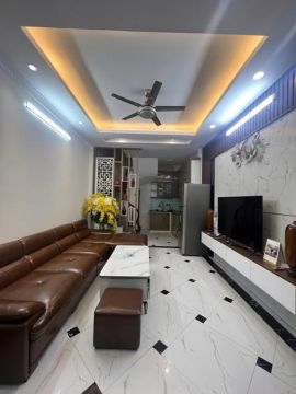 Cho Thuê Nhà ngõ 64 Đông Thiên , phường vĩnh Hưng, gần Lĩnh Nam