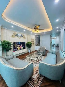 CHO THUÊ NHÀ 7 TẦNG CÓ THANG MÁY – HOÀNG QUỐC VIỆT