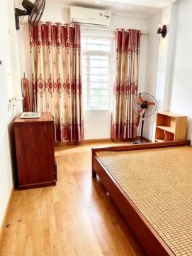 Cho thuê nhà riêng ngõ 18 Đại La, Hai Bà Trưng – 9 triệu/tháng