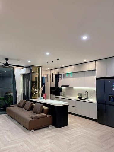 Chính chủ bán căn hộ 115m2 Thành Thái, Dịch Vọng, Cầu Giấy, Hà Nội