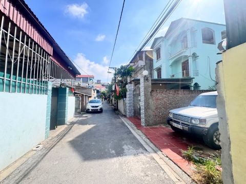 ĐẤT VÀNG DƯƠNG ĐỨC HIỀN – Ô TÔ 7 CHỖ VÀO NHÀ – GIÁ BẮT ĐÁY !