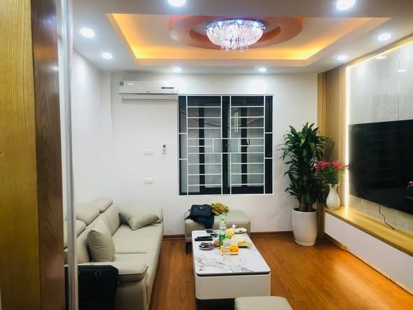 5.75 TỶ – NHÀ 4 TẦNG NGUYỄN TRÃI – 50M RA Ô TÔ – GẦN ROYAL CITY Ngõ 72 Nguyễn Trãi, Thanh Xuân. D...