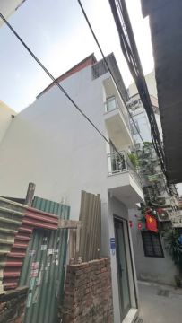 Cho thuê nhà nguyên căn 4 tầng, lô góc
