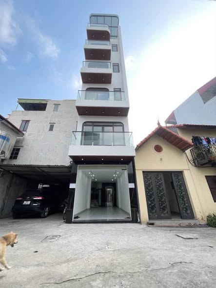 HẠ GIÁ THU HỒI VỐN BÁN NHÀ NGÕ 541 BÁT KHỐI TỔ 9 THẠCH BÀN 44M2 X 5,5 TẦNG XE 7 CHỖ VÀO NHÀ CẠNH ...