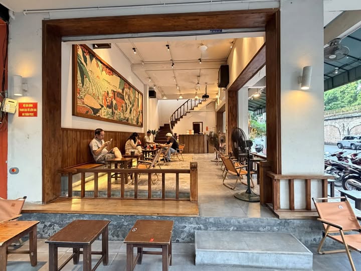 Bán nhà đẹp Bạch Mai- Phố Huế.