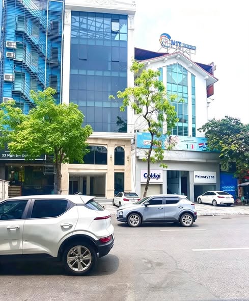 TOÀ NHÀ MẶT PHỐ NGUYỄN XIỂN-NGHIÊM XUÂN YÊM – THANG MÁY – VỈA HÈ RỘNG – DÒNG TIỀN 130TR/THÁNG