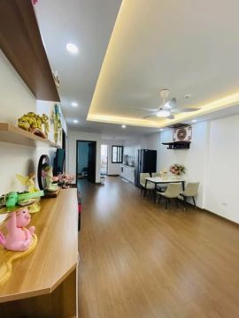 Hơn 3 tỷ chung cư ct2 bộ tư lệnh thủ đô Yên Nghĩa-2 ngủ-2 ban công -2vs