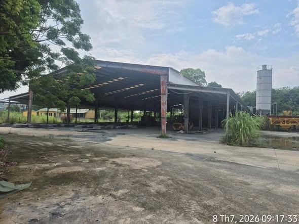 CHO THUÊ BÃI + NHÀ XƯỞNG 9.800m² TẠI QUỐC OAI, HÀ NỘI