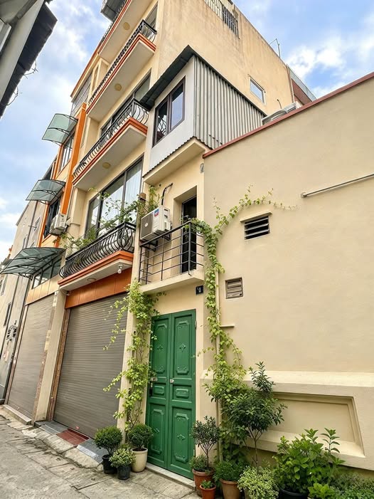 1tỷ6 - nhà 3 tầng- Phú Diễn- Ô Tô Đỗ Cửa