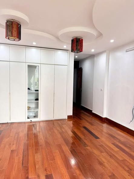 CHO THUÊ LIỀN KỀ KĐT VĂN PHÚ 90M2 X 4 TẦNG 5PN, 4VSKK - HÀ ĐÔNG