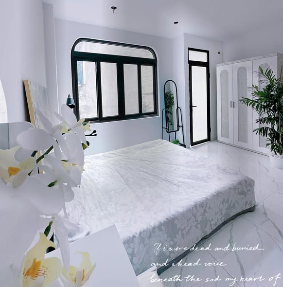 TÒA CCMN 6 tầng xây mới thang máy-14 phòng