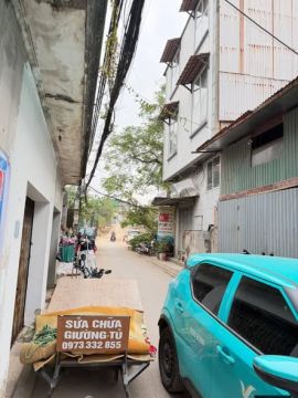 Bán nhà Cấp 4 Ngô Gia Tự - Long Biên - 30m ra Ô tô - 30m2 - 5.2 Tỷ