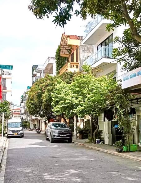 LONG BIÊN – LIỀN KỀ SÂN GOLF LONG BIÊN | 85M² – 26 TỶ – 8 TẦNG THANG MÁY | GARA Ô TÔ | PHÂN LÔ – ...