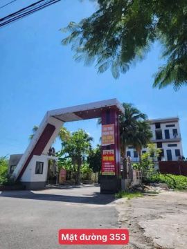 . Trước bán cho đầu tư cả vạt giá 1,4tỷ nay chỉ bán 900 TRIỆU
