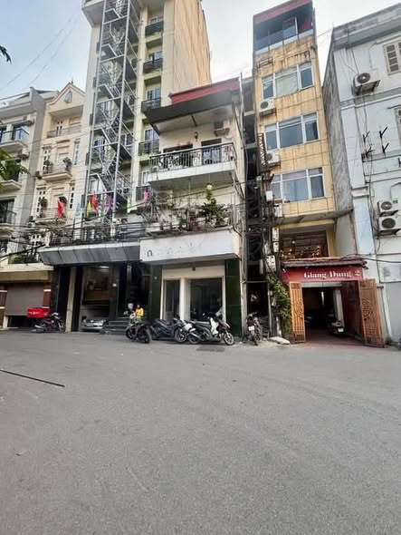 SIÊU PHẨM MẶT PHỐ - XÃ ĐÀN 2 - ĐỐNG ĐA - KINH DOANH - LÔ GÓC 2 MẶT THOÁNG