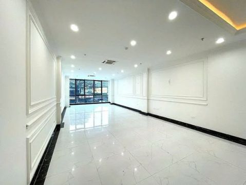 Cho Thuê Nhà  6 Tầng Mới,Thang Máy