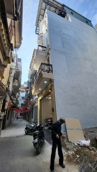 Siêu Phẩm Tô Vĩnh Diện 60m² 6 tầng, mặt tiền 5,2m, thang máy, ô tô ngủ trong nhà, giá 24,8 tỷ – T...
