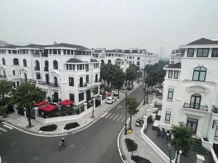 CHỈ 26,68 TỶ .BÁN PHÂN LÔ LOUIS HOÀNG MAI.ĐỀN LỪ _TÂN MAI