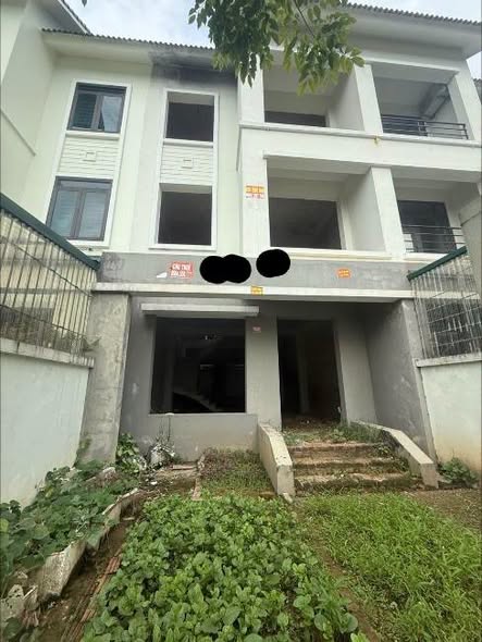 Tiếp tục giảm sâu 16,5 tỷ 120 m2 Siêu rẻ LK Khu D Gelexim Co Lê Trọng Tấn. Sổ Đỏ 120 m2 MT 6 Mét....