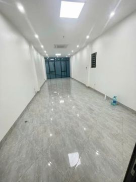 CHO THUÊ SÀN VĂN PHÒNG TẦNG 4 – LA KHÊ, HÀ ĐÔNG, gần ngã tư Bùng binh Lê Trọng Tấn.