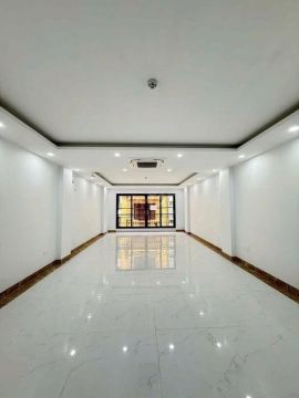 # Sàn văn phòng **Trung Kính Đôi **- Có hầm gửi xe