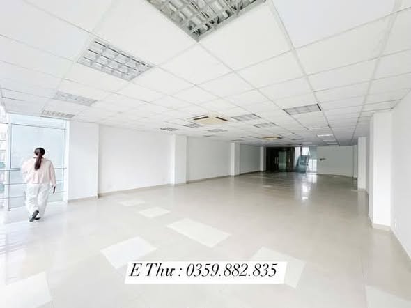 CHÍNH CHỦ CHO THUÊ VĂN PHÒNG DỊCH VỌNG HẬU – 220M²