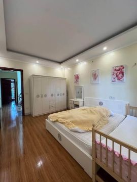 Cho thuê nhà nguyên căn liền kề khu đô thị Vinaconex 21, Đường Quang Trung, Quận Hà Đông