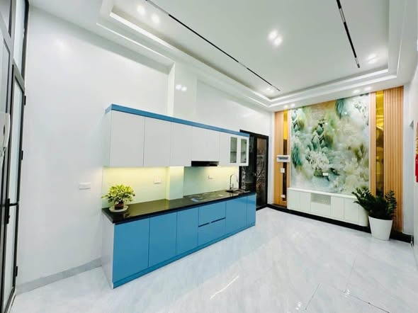HƠN 9 TỶ - NHÀ ĐẸP 5 TẦNG THANG MÁY - NGAY PHAN ĐÌNH PHÙNG - ĐẸP FULL NỘI THẤT LONG LANH