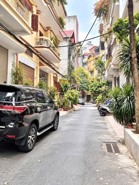 VÕ VĂN DŨNG – ĐỐNG ĐA | 35 TỶ – 74M² –  7 TẦNG THANG MÁY | PHÂN LÔ – Ô TÔ TRÁNH | VỊ THẾ TRUNG TÂ...