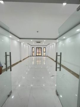 CHO THUÊ SÀN VĂN PHÒNG MỚI TINH – TRUNG KÍNH