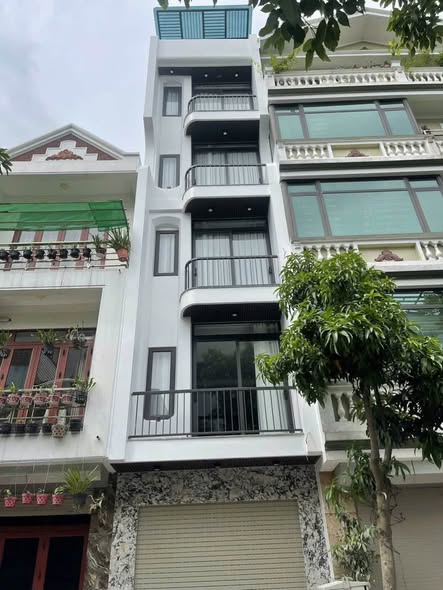 CHỦ GỬI BÁN GẤP – NHÀ 6 TẦNG THẠCH BÀN, LONG BIÊN