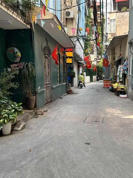7,49TY NGõ 20 HỒ TÙNG MẬU-CĂN GÓC-2 THOÁNG-38M MT 3.6M GIẴ BAY NHANHVị trí đẹp xung quanh nhiều t...