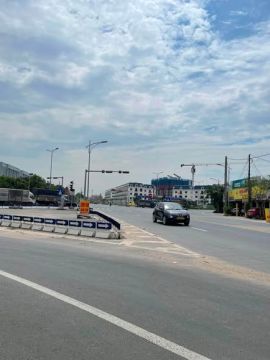 - Vị trí trung tâm ngay giáp Ngã Tư Chợ Đầu Mối Nồng San, KĐT Sông Hồng Từ Hồ - Ngã Tư chợ Nông S...